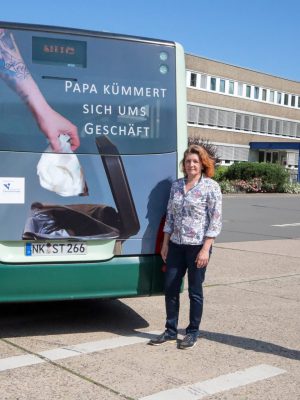 Kommunale Frauenbeauftragte im Saarland - Busaktionen zur Partnerschaftlichkeit